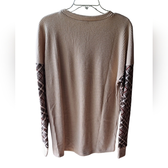 Sunshine And Rodeos - Picture 2 of 4